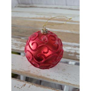 Felt ball red ornament Xmas tree